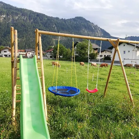 Privatunterkunft Hauser *